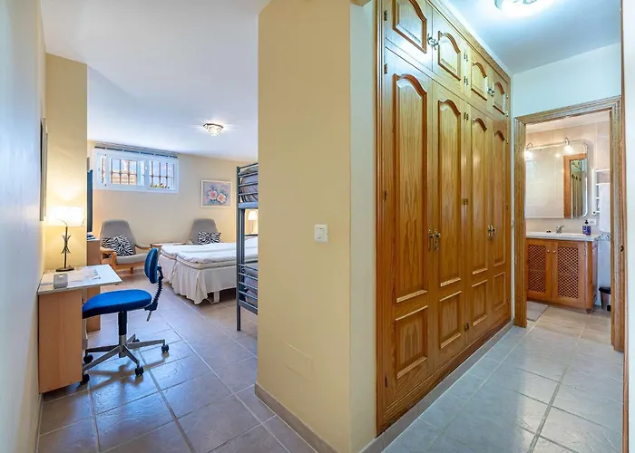 Auberge de jeunesse Roca One-bedroom Flat Estepona