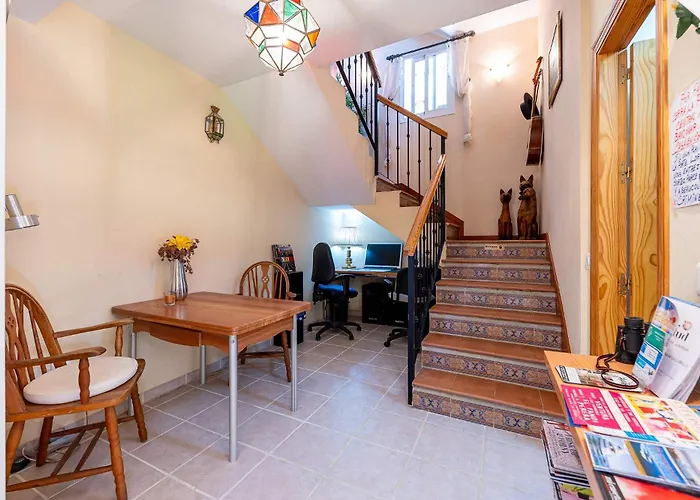 Roca One-bedroom Flat Estepona